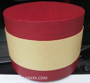 kotak bulat merah emas1