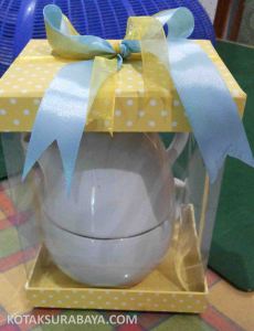 kotak souvenir mika polkadot kuning1