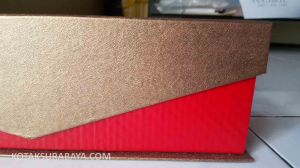 kotak tunangan merah emas 2